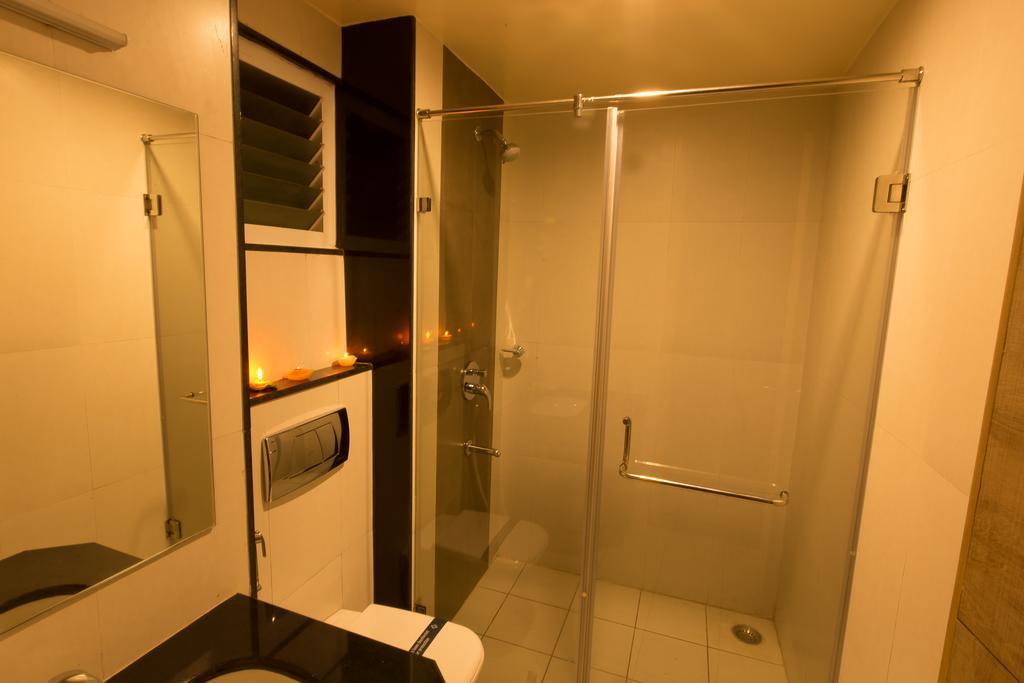 Hotel Radha Prasad Erode Quarto foto