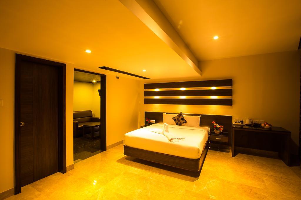 Hotel Radha Prasad Erode Quarto foto